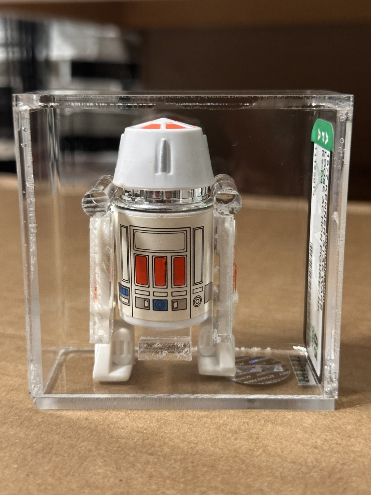 R5-D4 (Arfive-Defour) sold