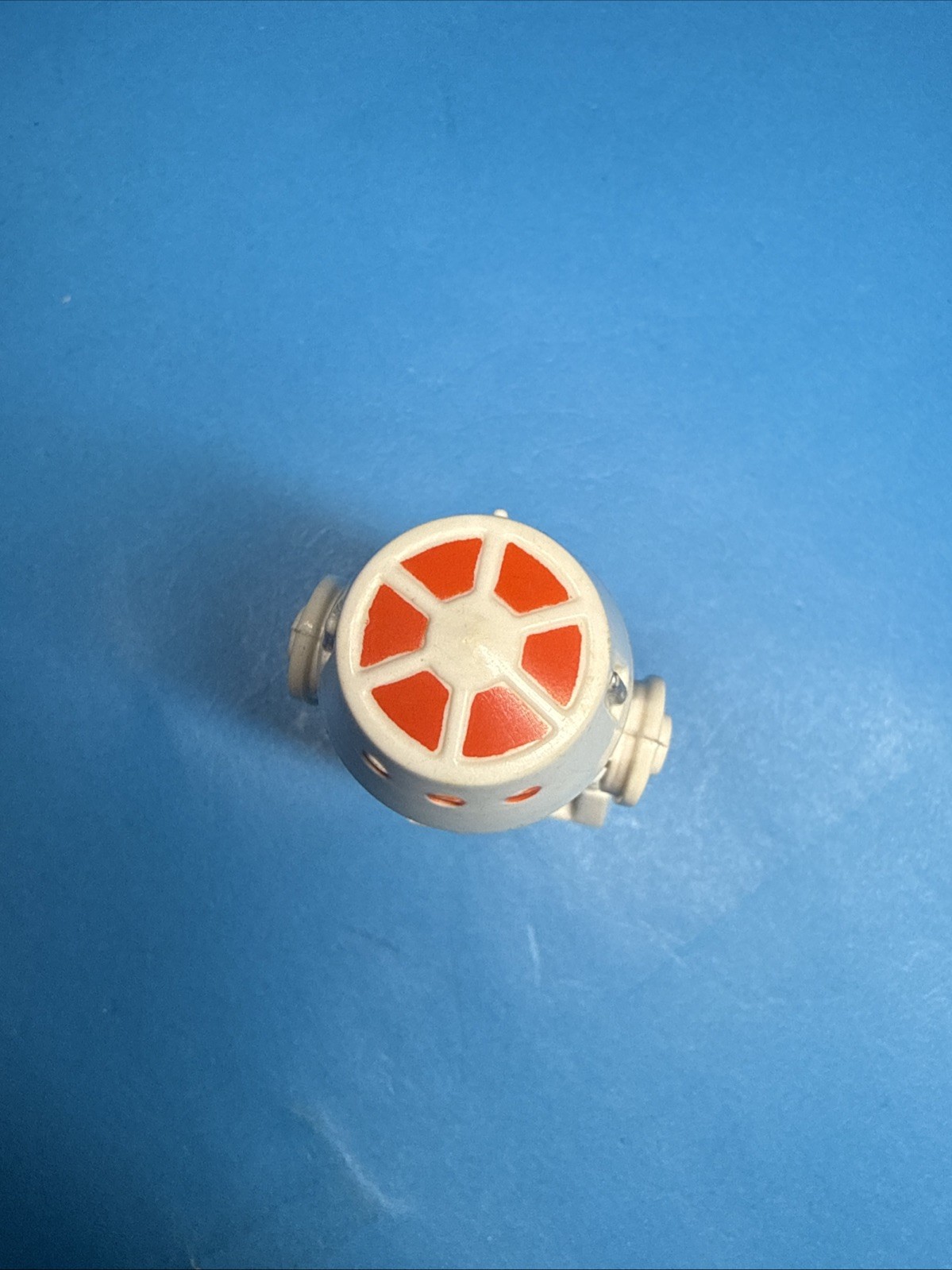 R5-D4 (Arfive-Defour) sold