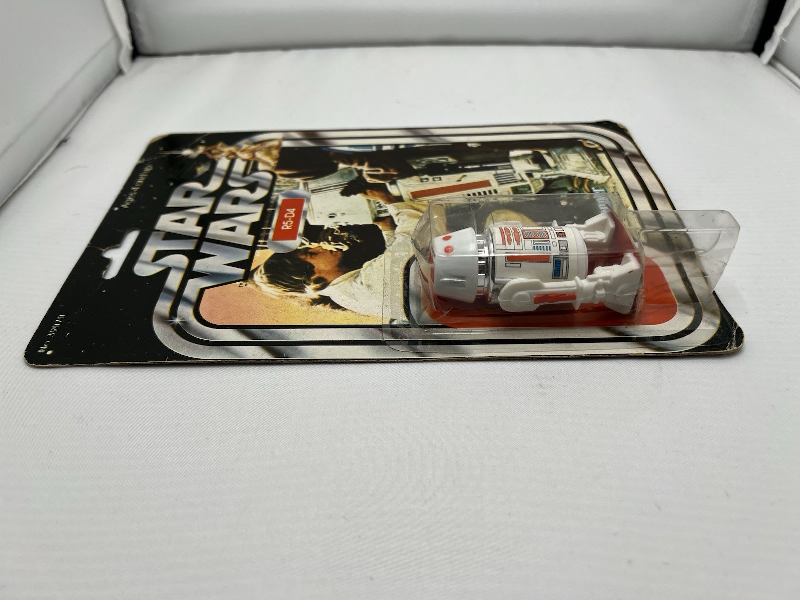 R5-D4 (Arfive-Defour) sold