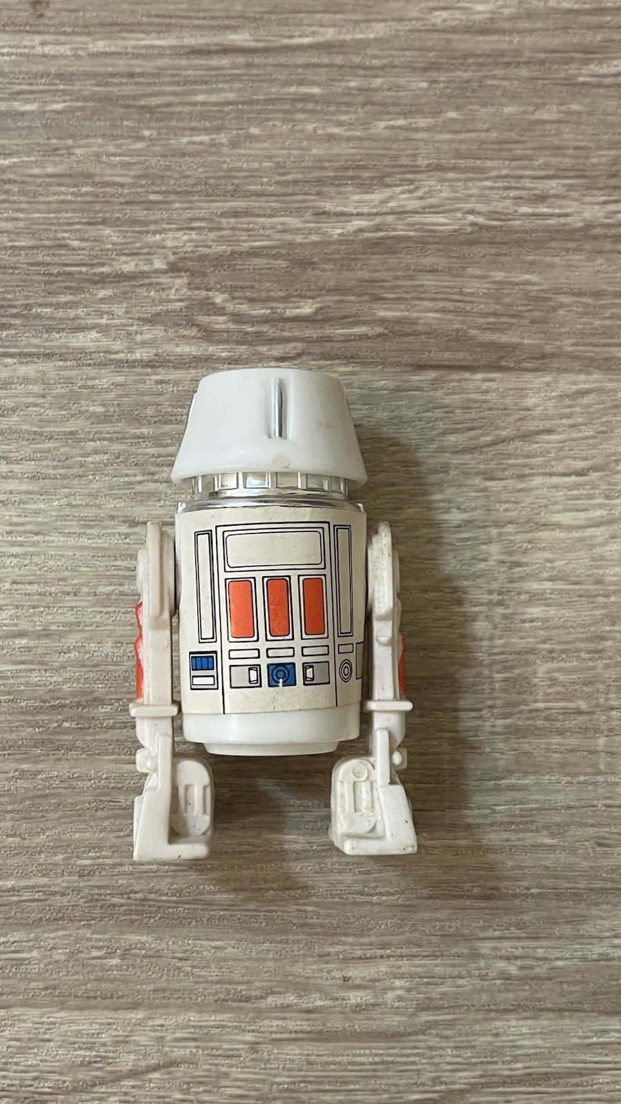 R5-D4 (Arfive-Defour) sold