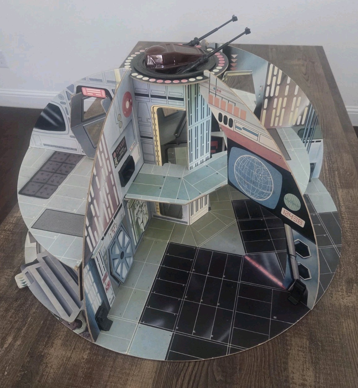 Death Star Playset (Palitoy) sold