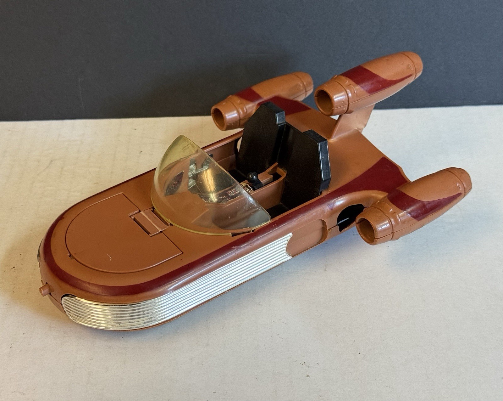 Landspeeder sold