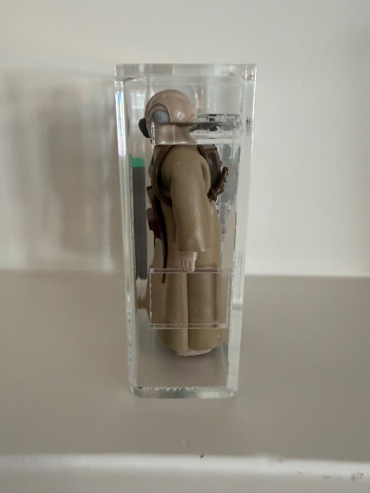 4-LOM sold