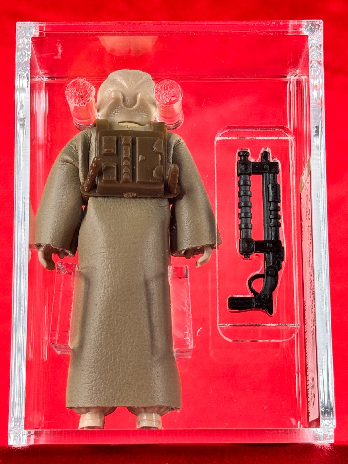 4-LOM sold