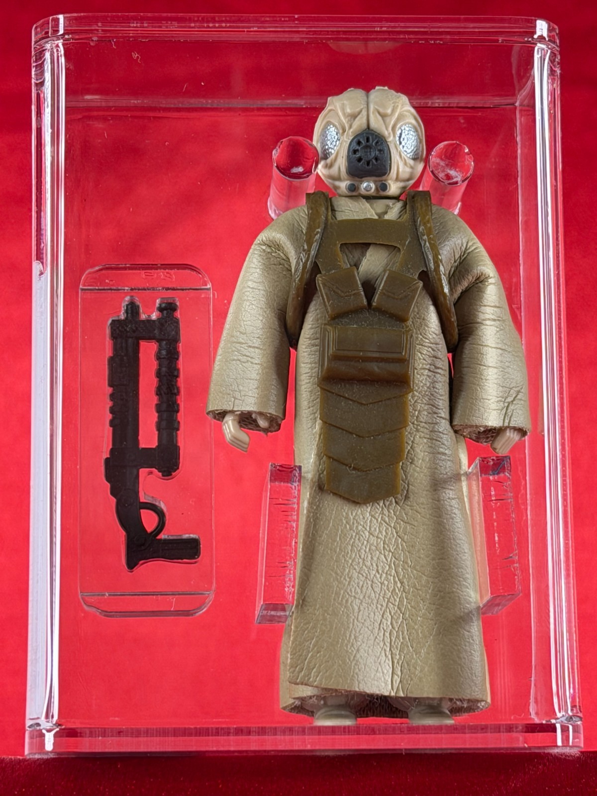 4-LOM sold