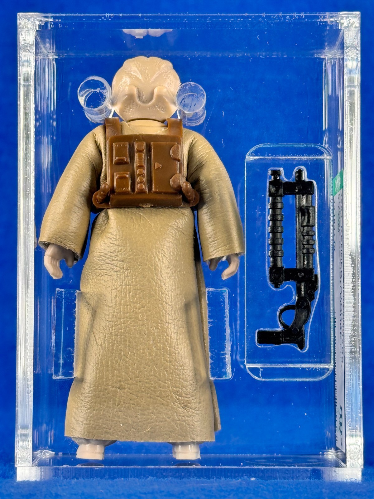 4-LOM sold