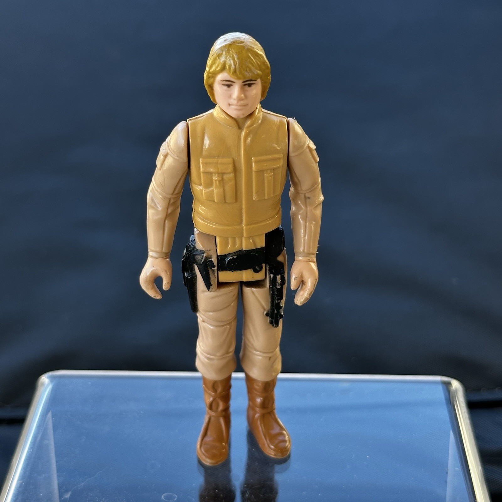 Luke Skywalker (Bespin Fatigues) sold