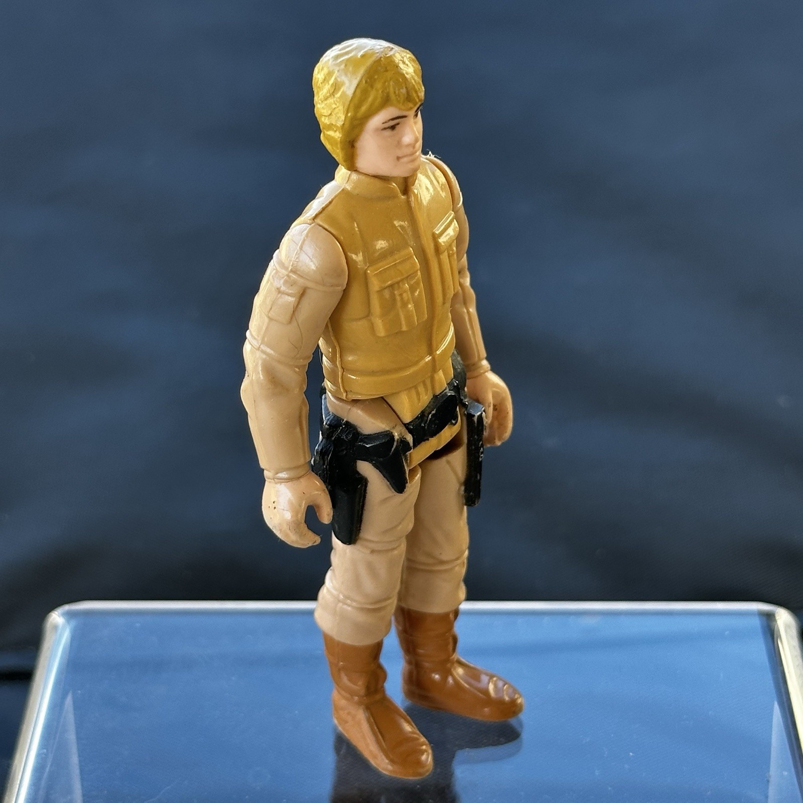 Luke Skywalker (Bespin Fatigues) sold