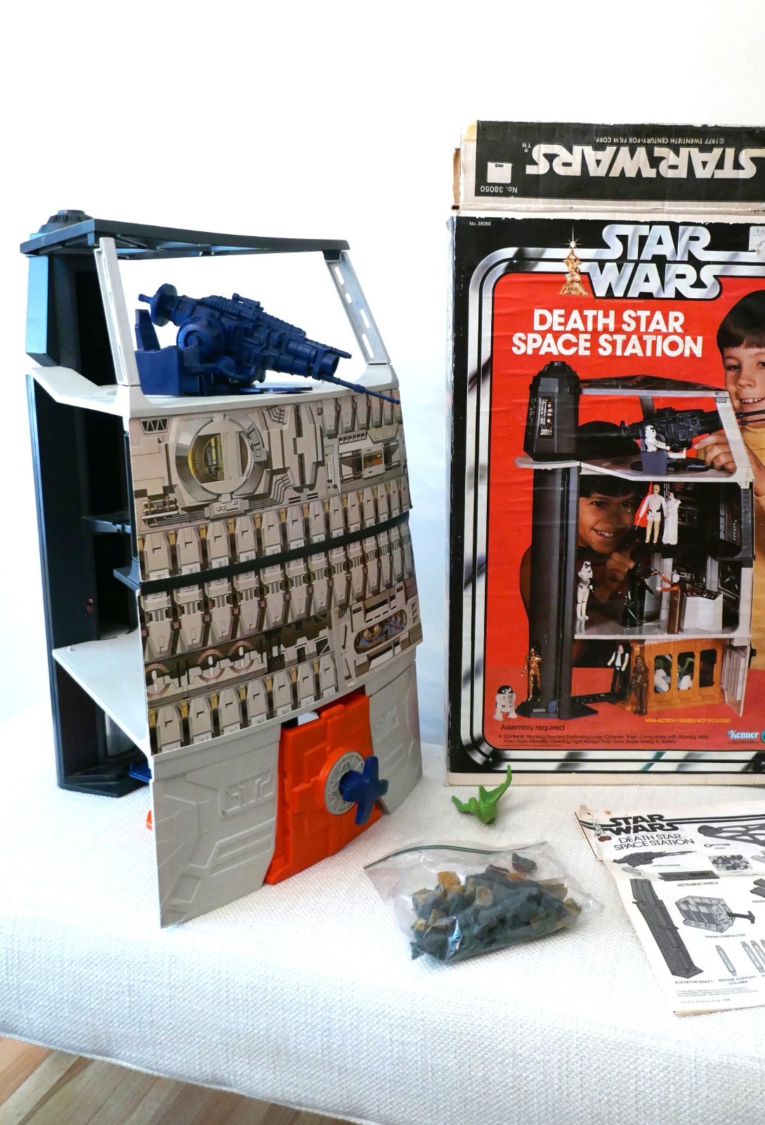 Death Star Space Station (Kenner) sold