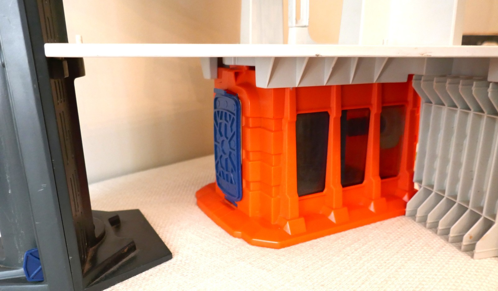 Death Star Space Station (Kenner) sold