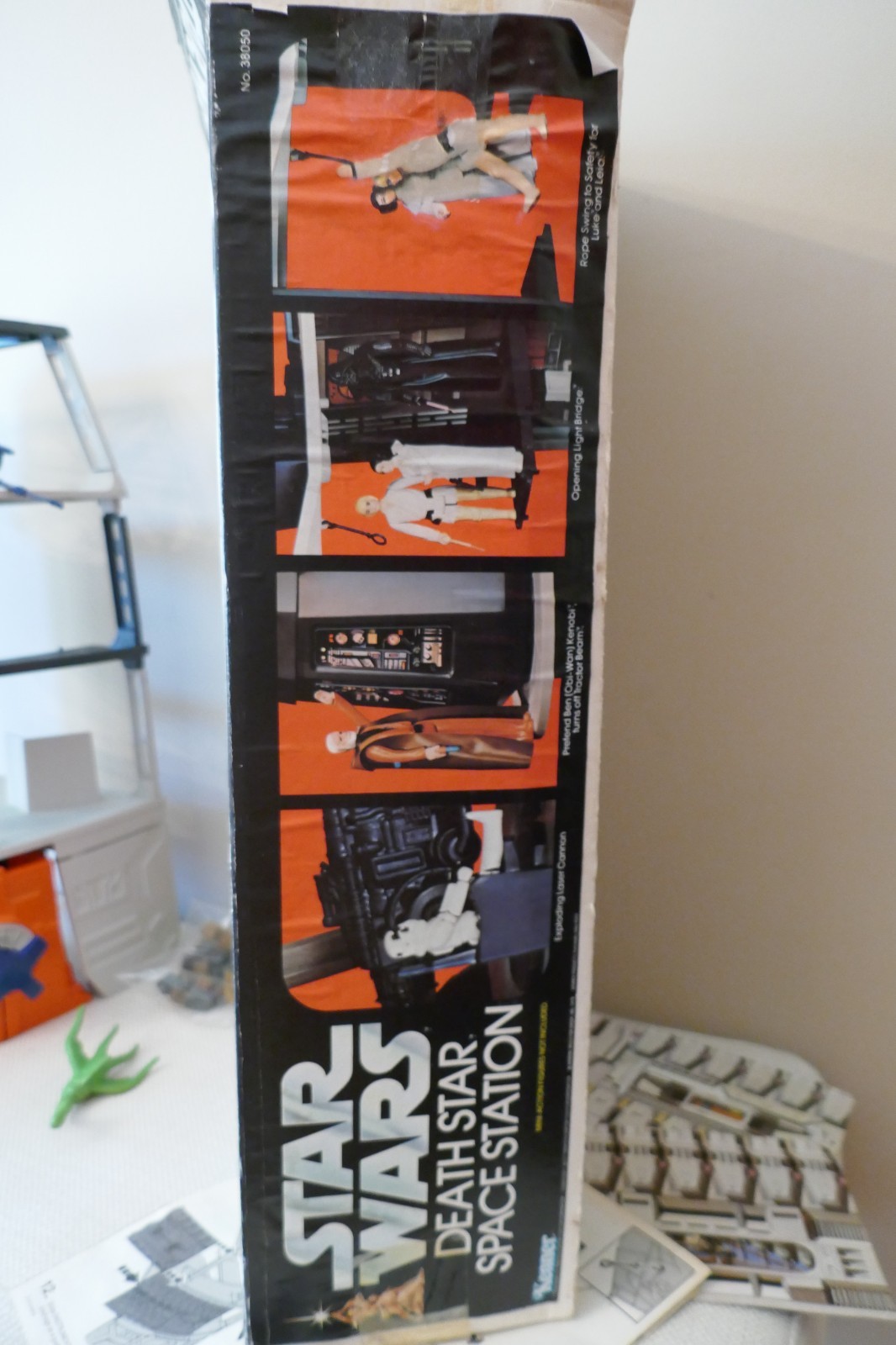 Death Star Space Station (Kenner) sold