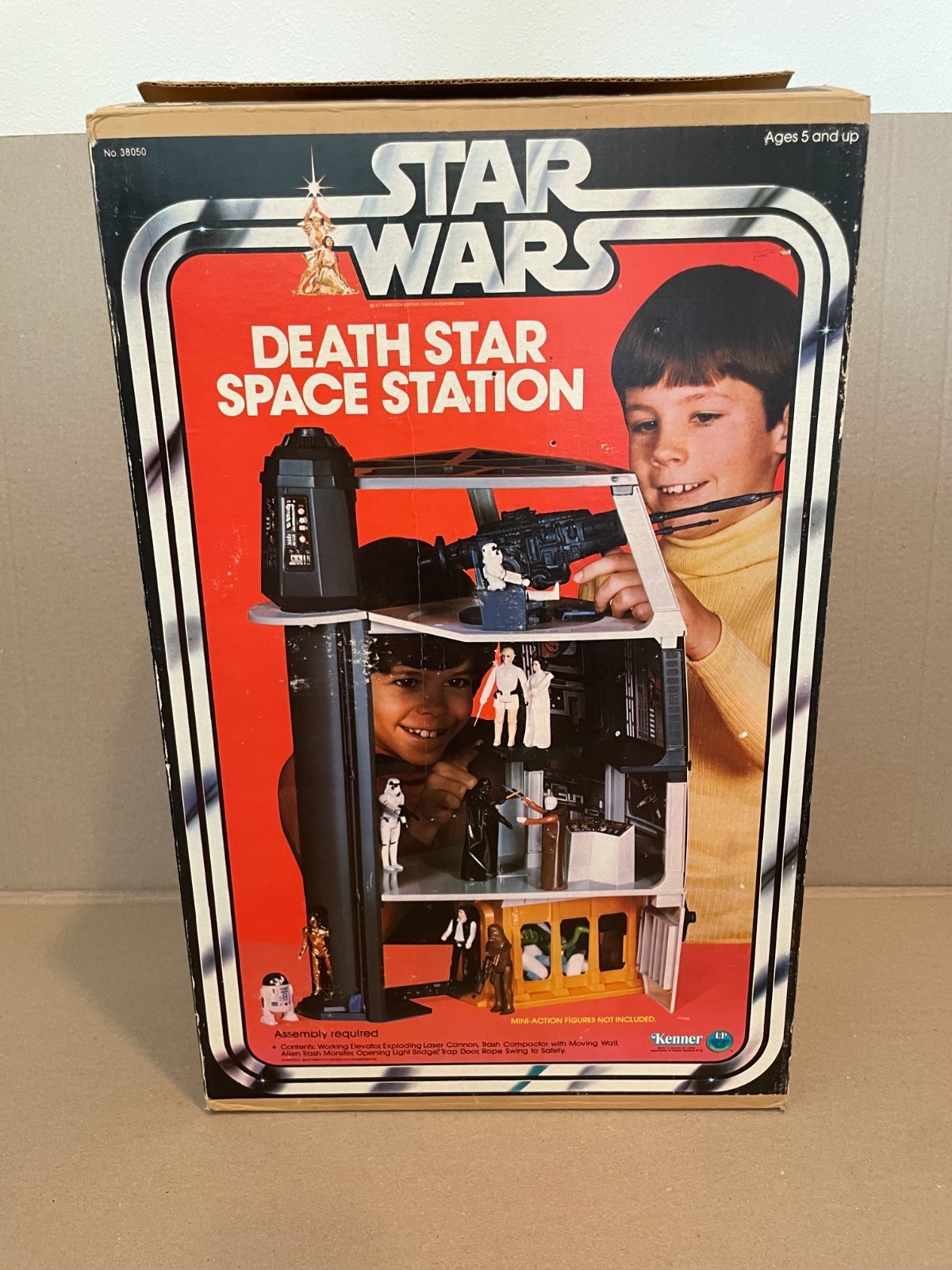 Death Star Space Station (Kenner) sold
