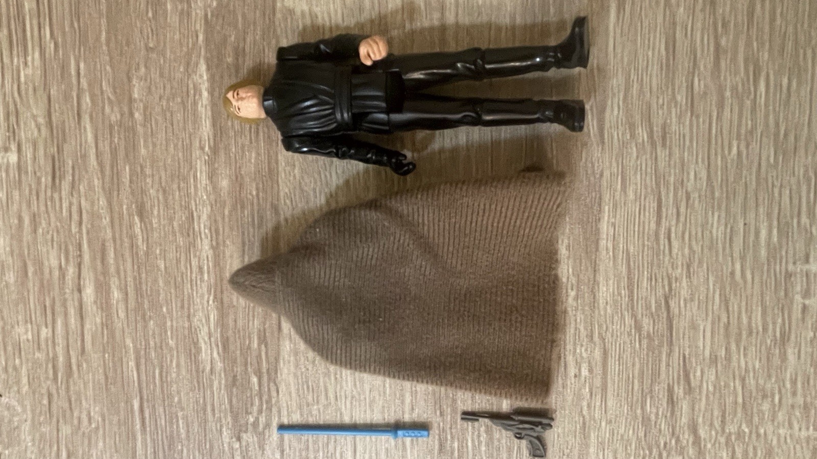 Luke Skywalker (Jedi Knight Outfit) sold
