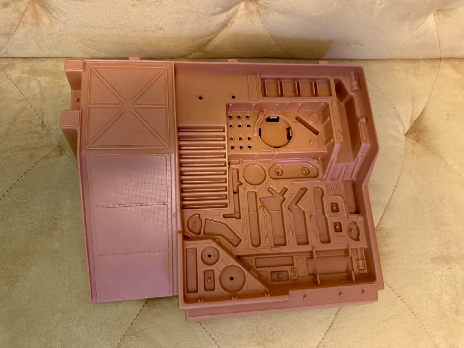 Droid Factory sold