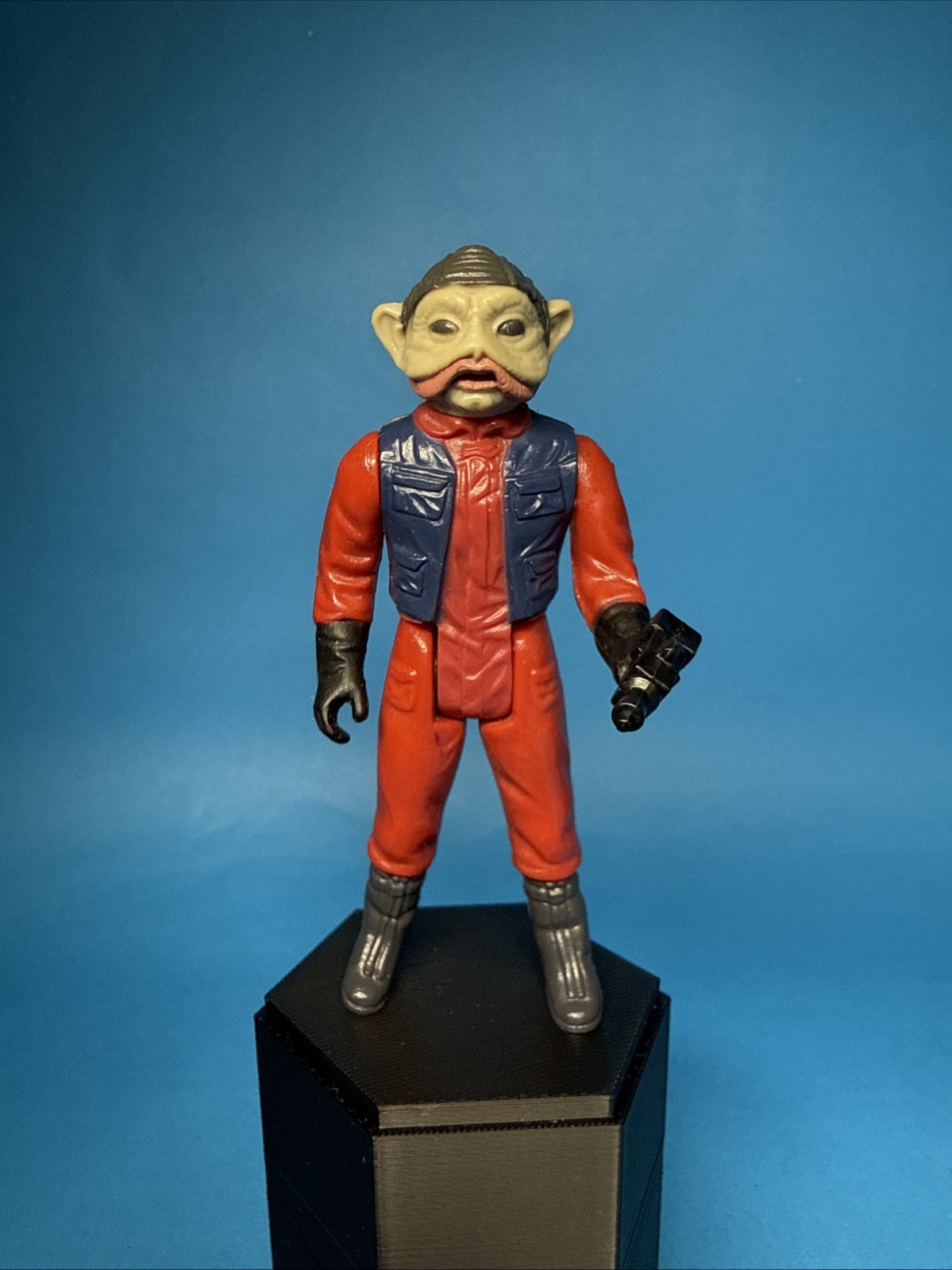 Nien Nunb sold