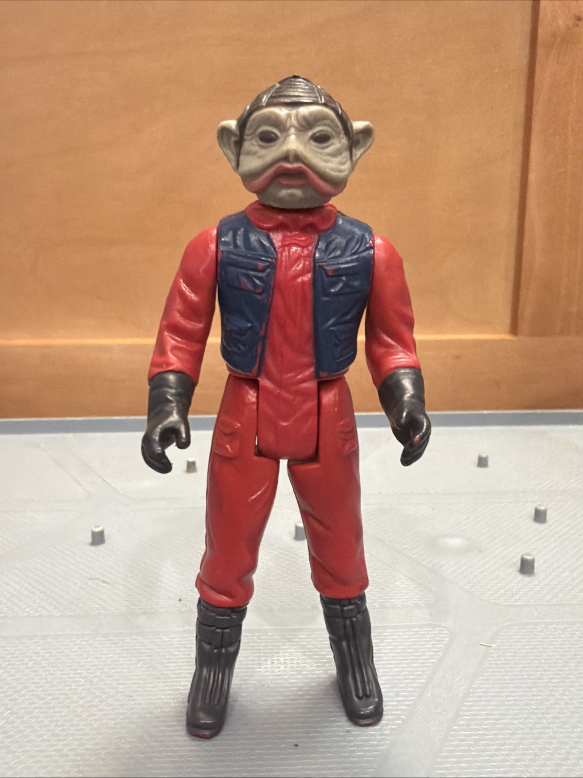 Nien Nunb sold