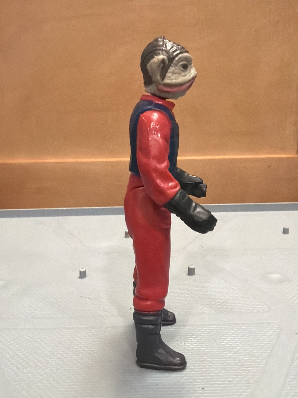 Nien Nunb sold