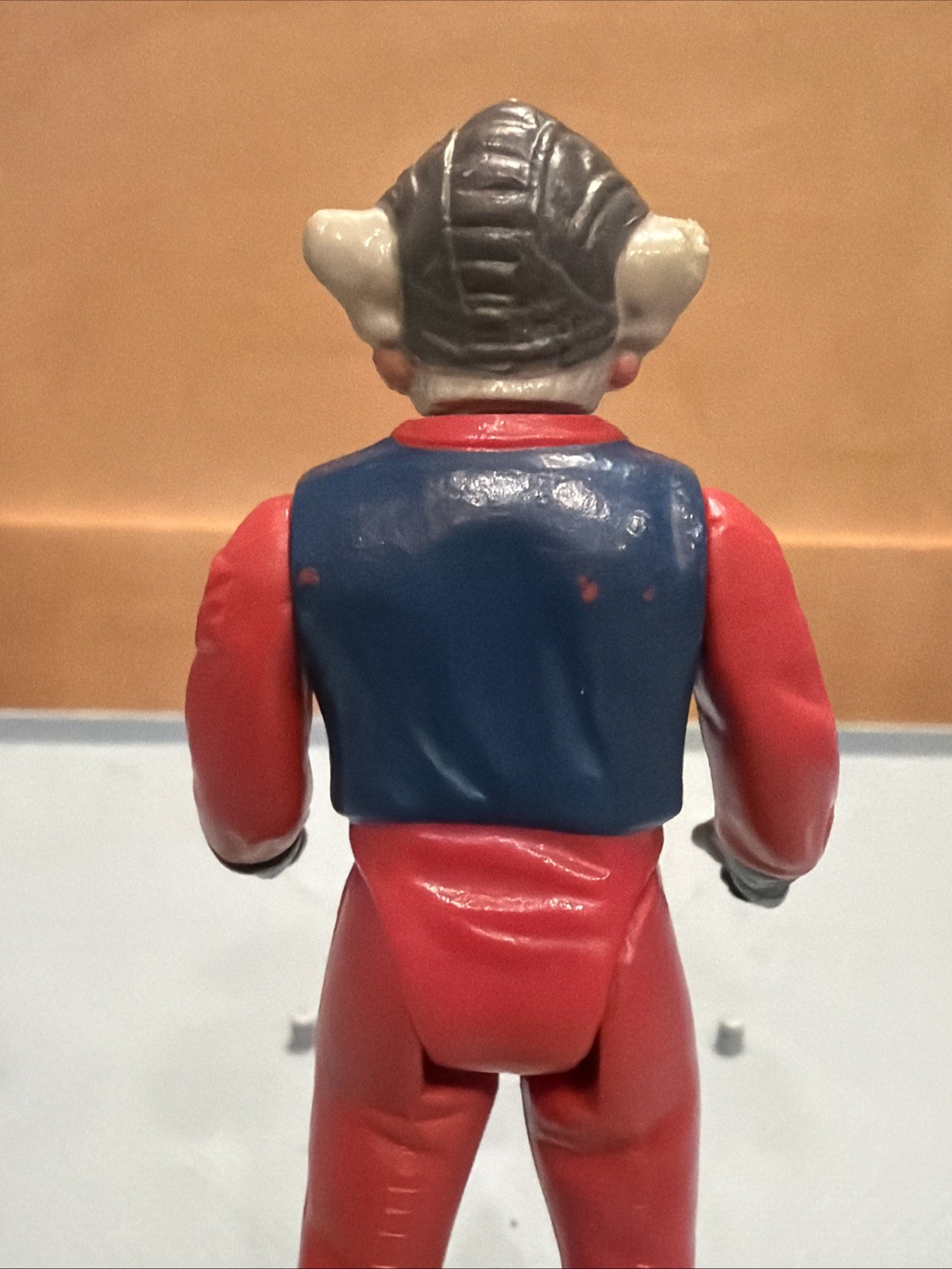Nien Nunb sold