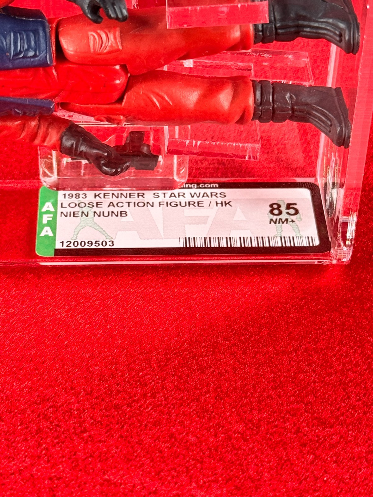 Nien Nunb sold