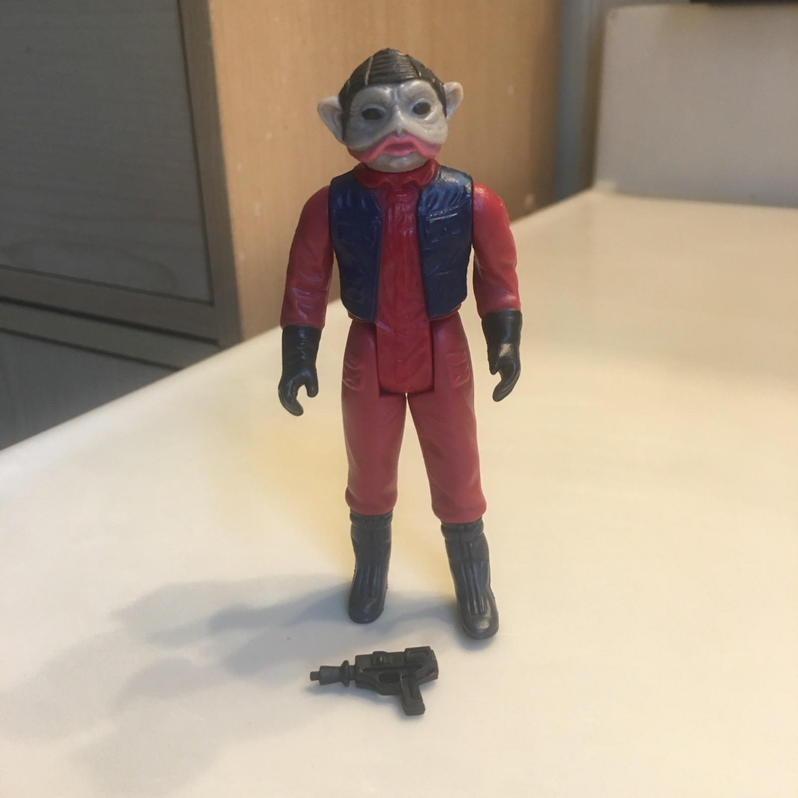 Nien Nunb sold