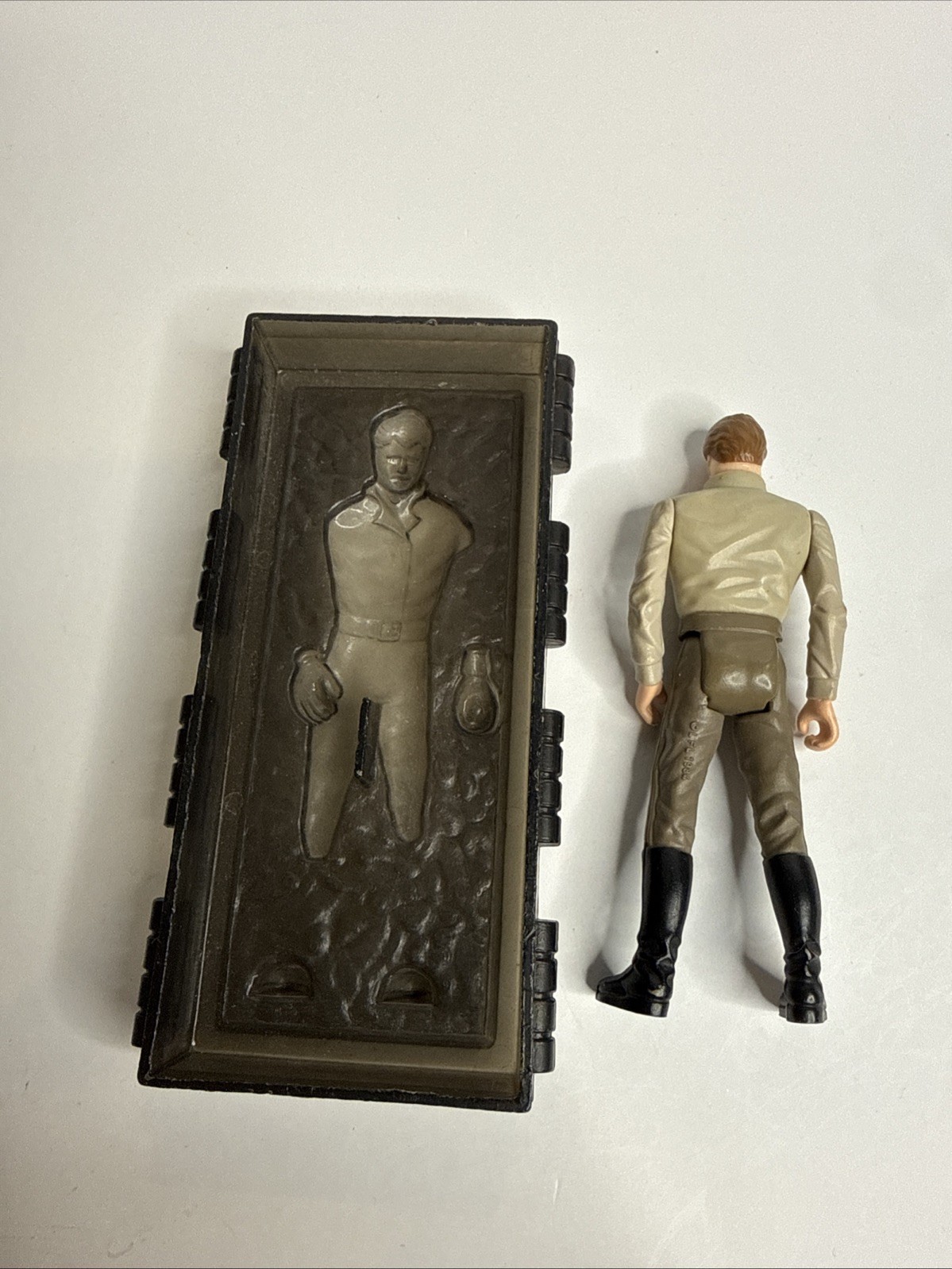 Han Solo (In Carbonite Chamber) sold