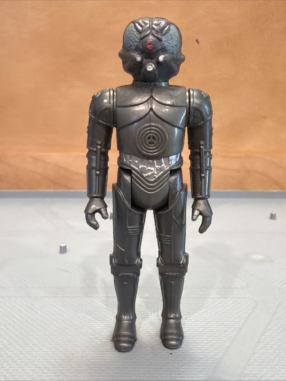 Zuckuss sold