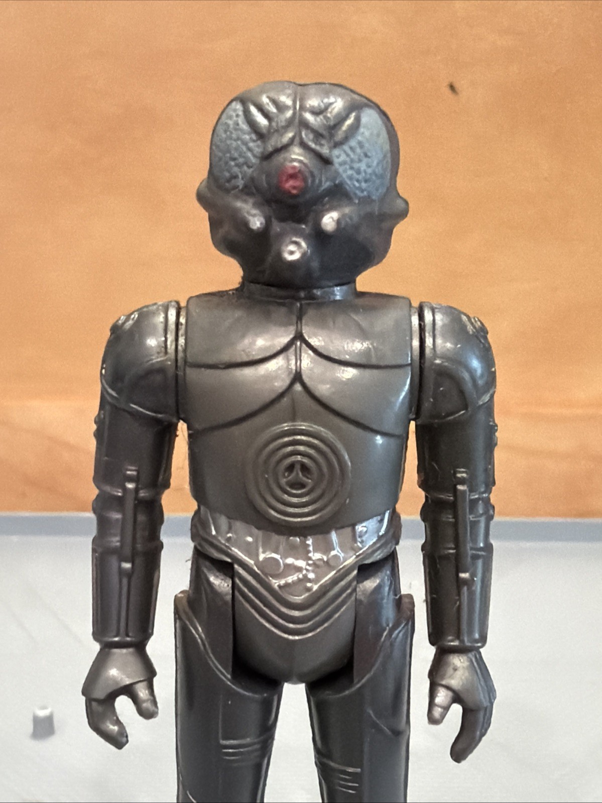 Zuckuss sold