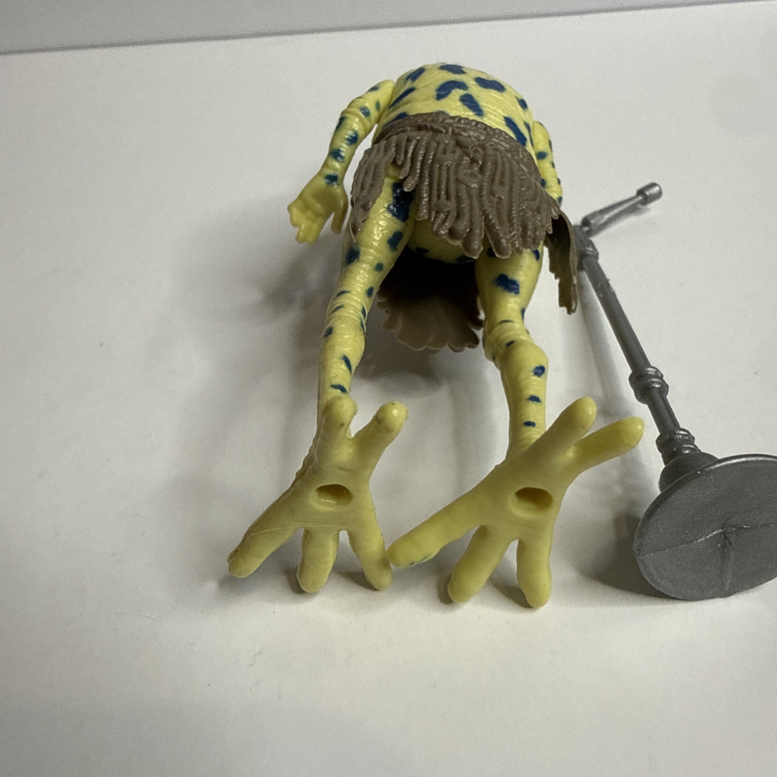Sy Snootles sold