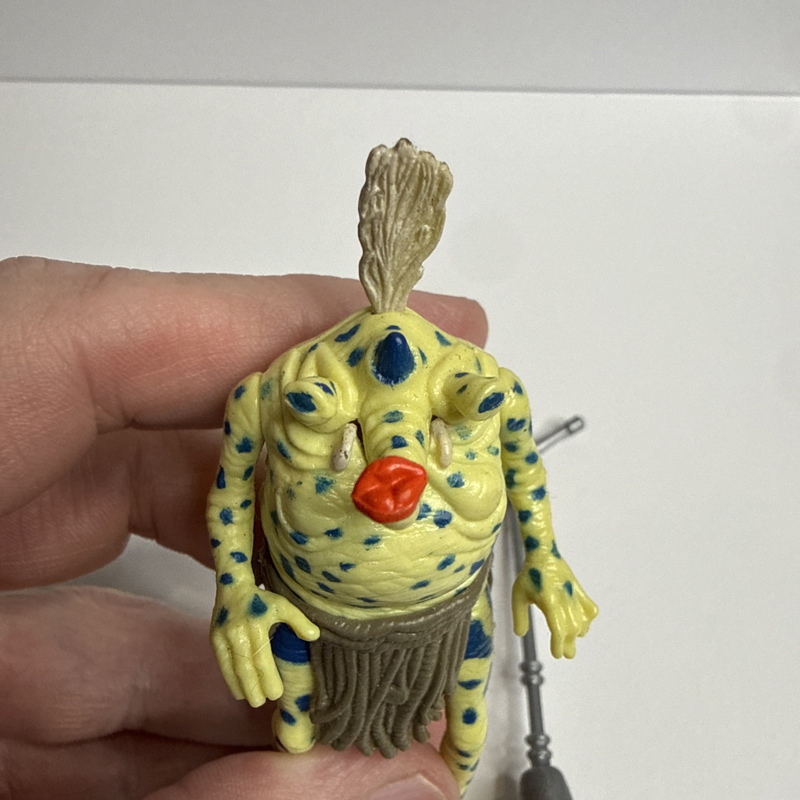 Sy Snootles sold
