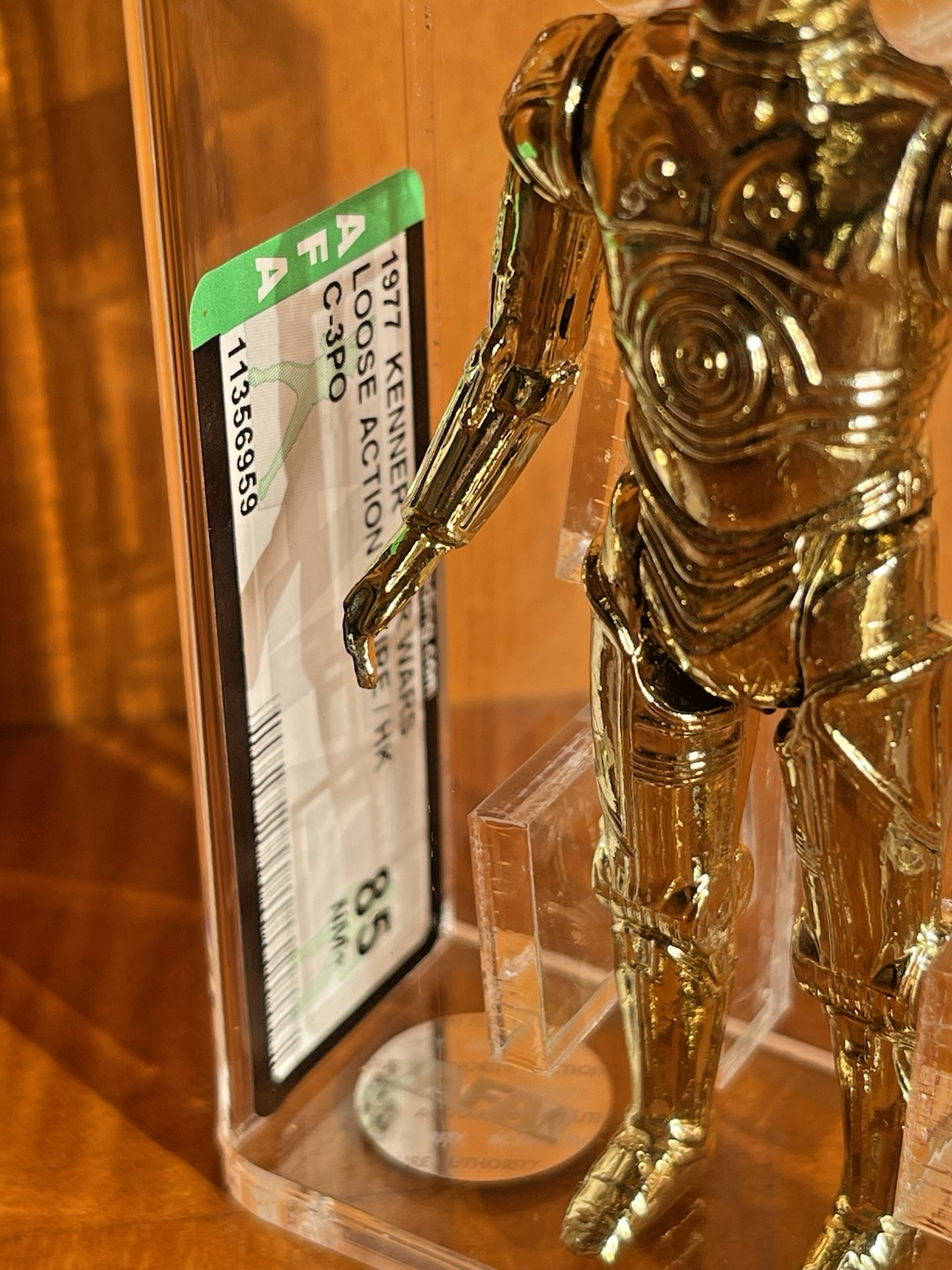 C-3PO (See-Threepio) sold