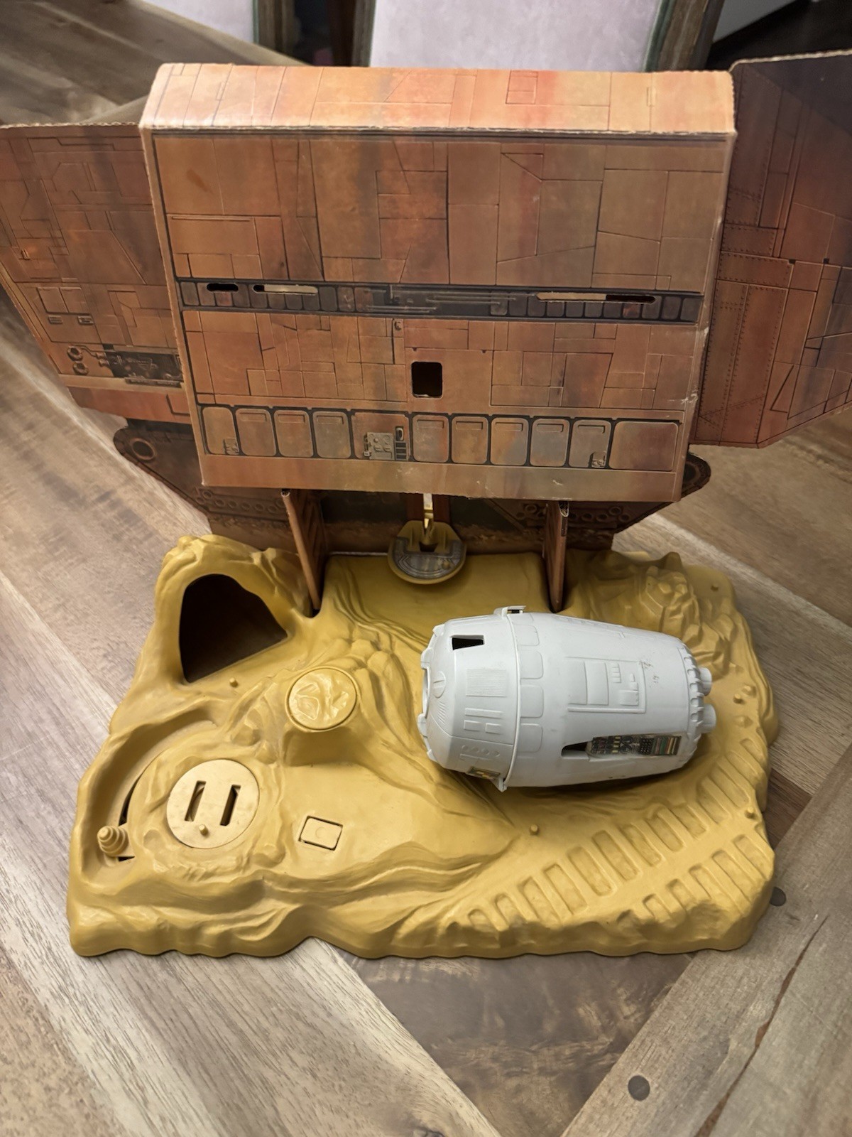 Land of the Jawas sold
