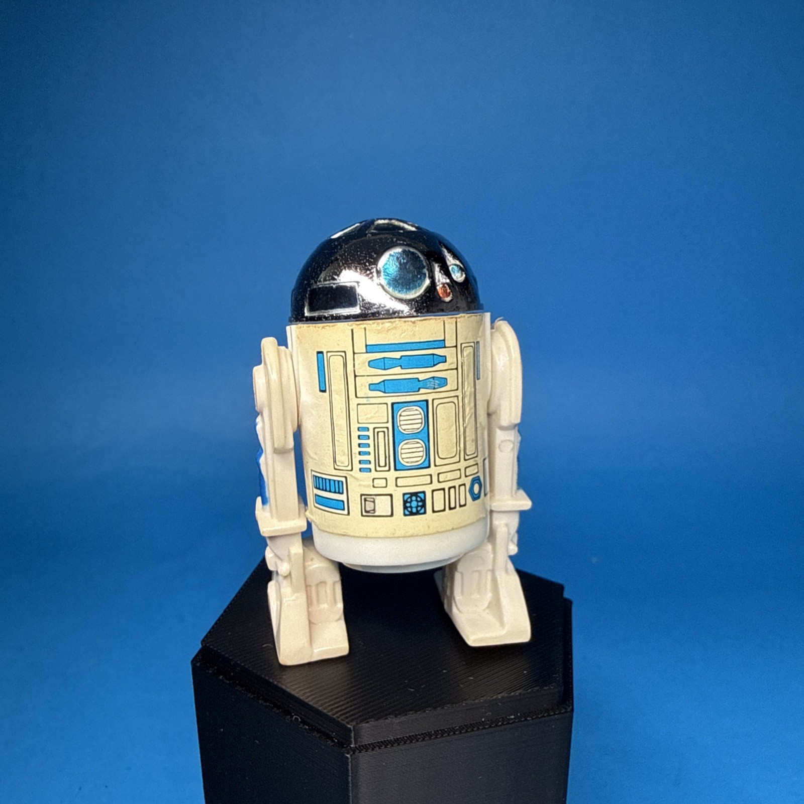 R2-D2 (Artoo-Detoo) sold