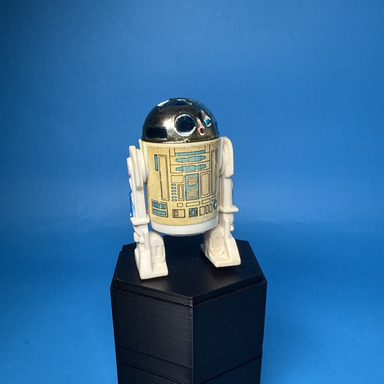 R2-D2 (Artoo-Detoo) sold