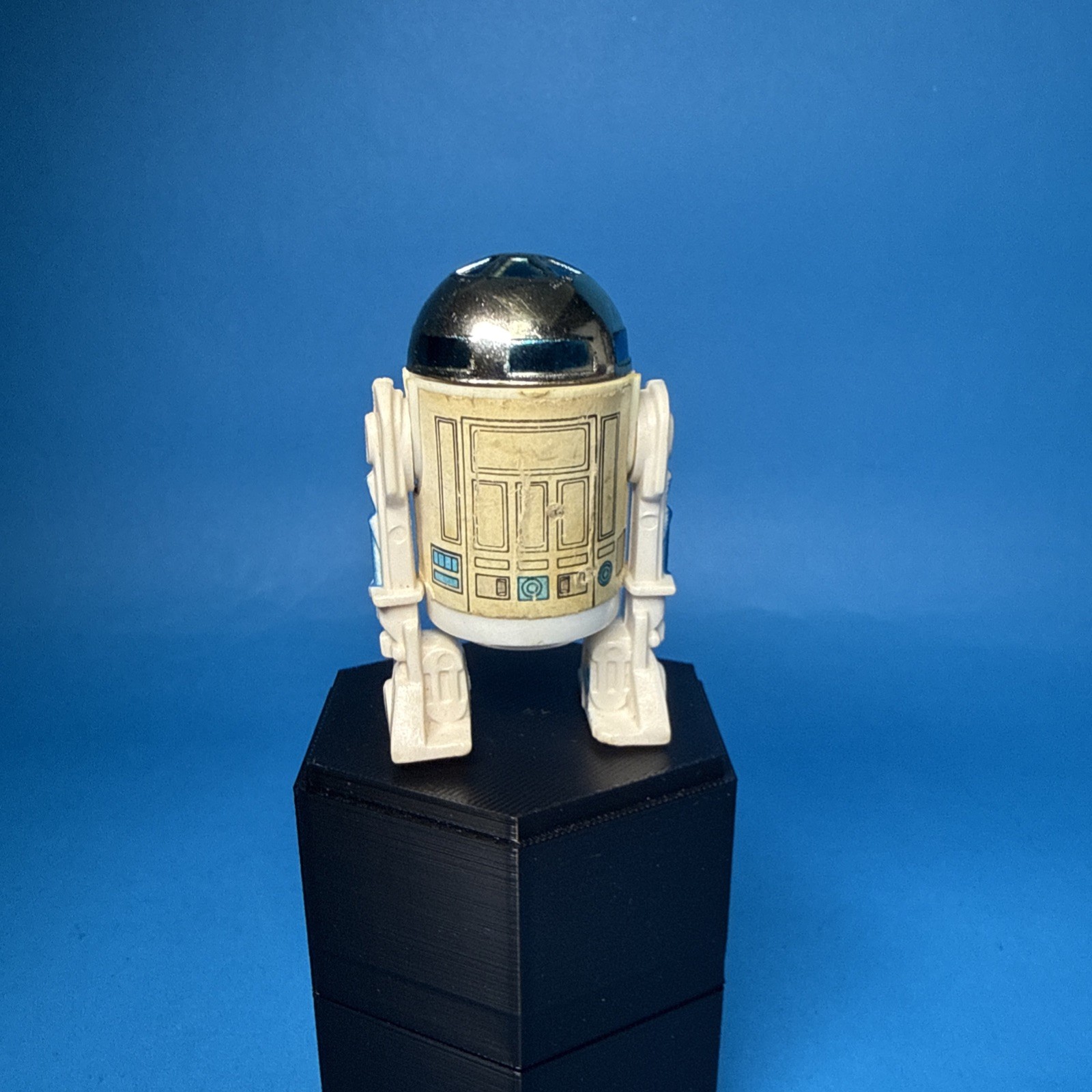 R2-D2 (Artoo-Detoo) sold