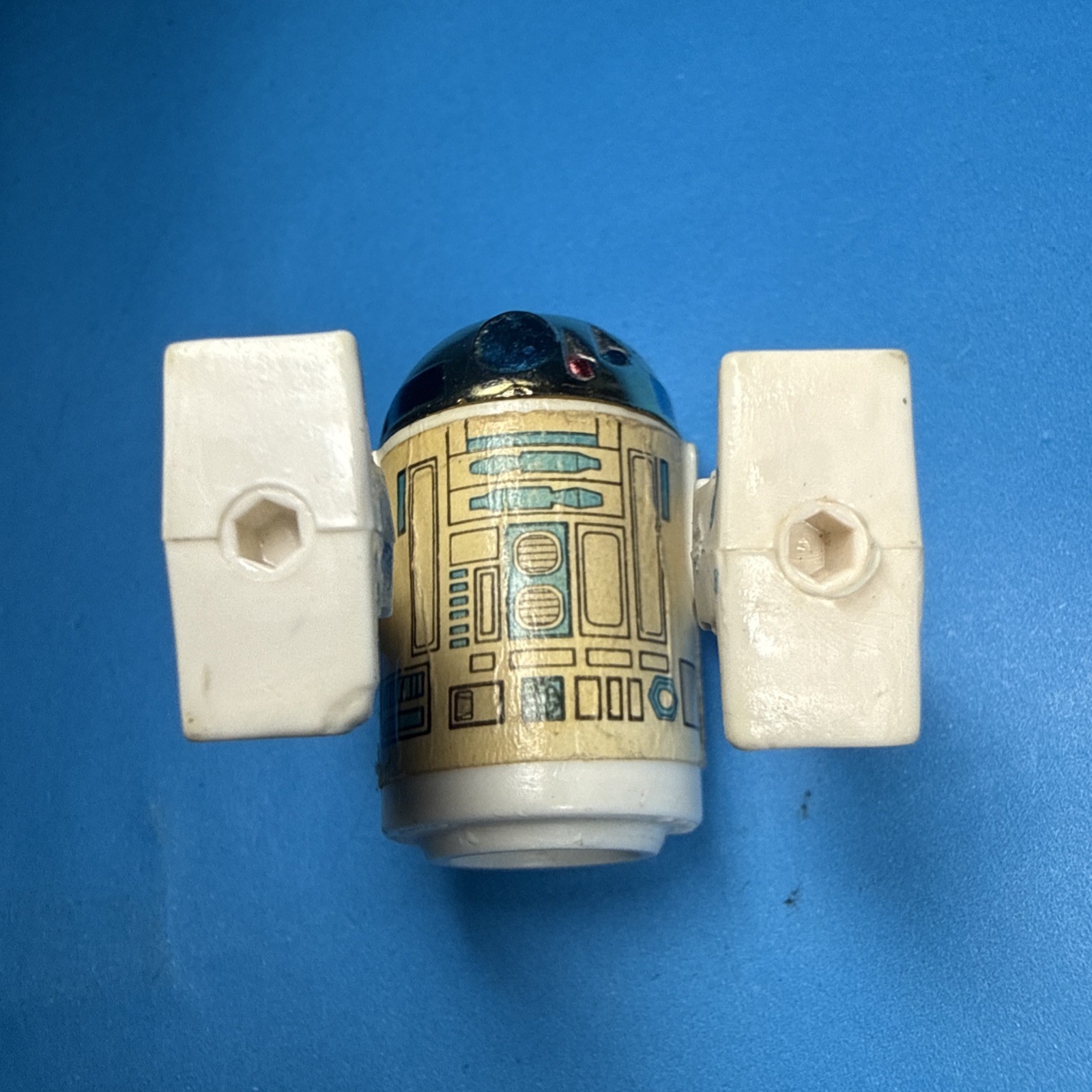 R2-D2 (Artoo-Detoo) sold