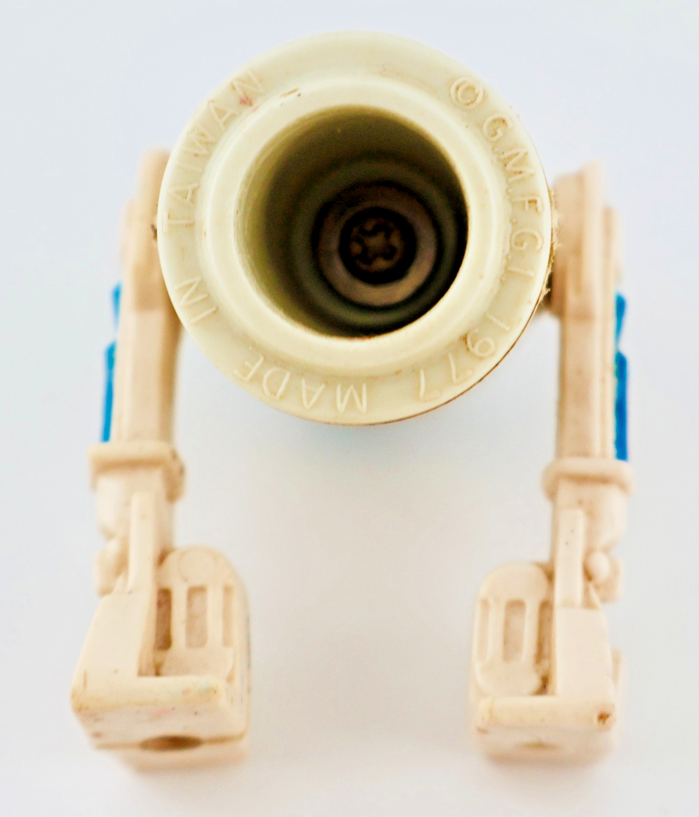 R2-D2 (Artoo-Detoo) sold