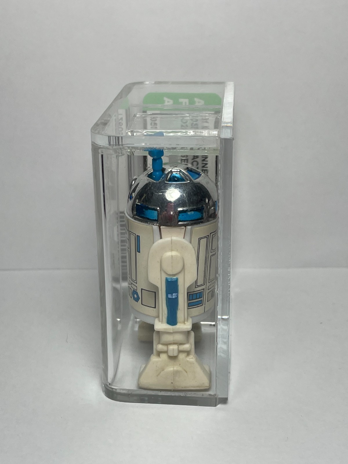 R2-D2 (Artoo-Detoo) (with Sensorscope) sold