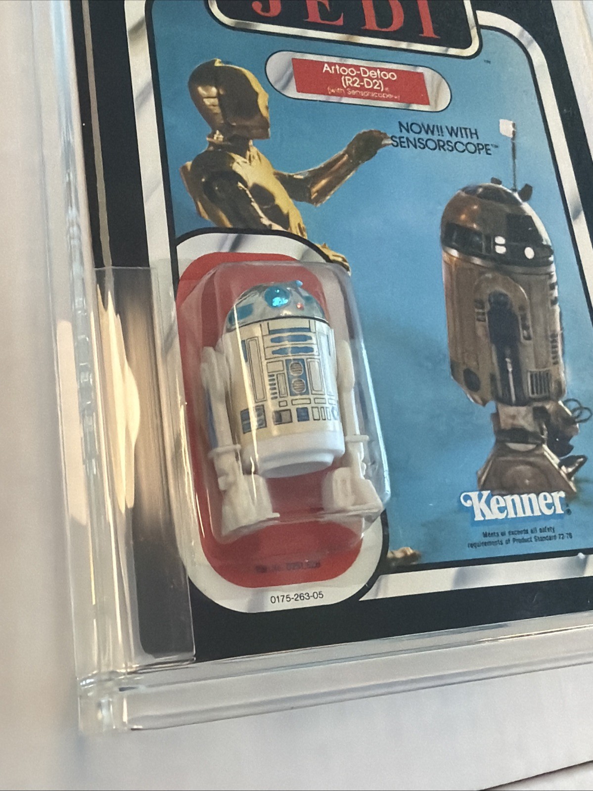 R2-D2 (Artoo-Detoo) (with Sensorscope) sold