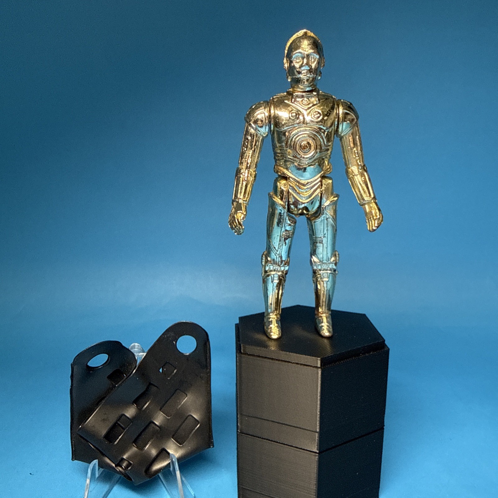C-3PO (See-Threepio)  with removable limbs sold