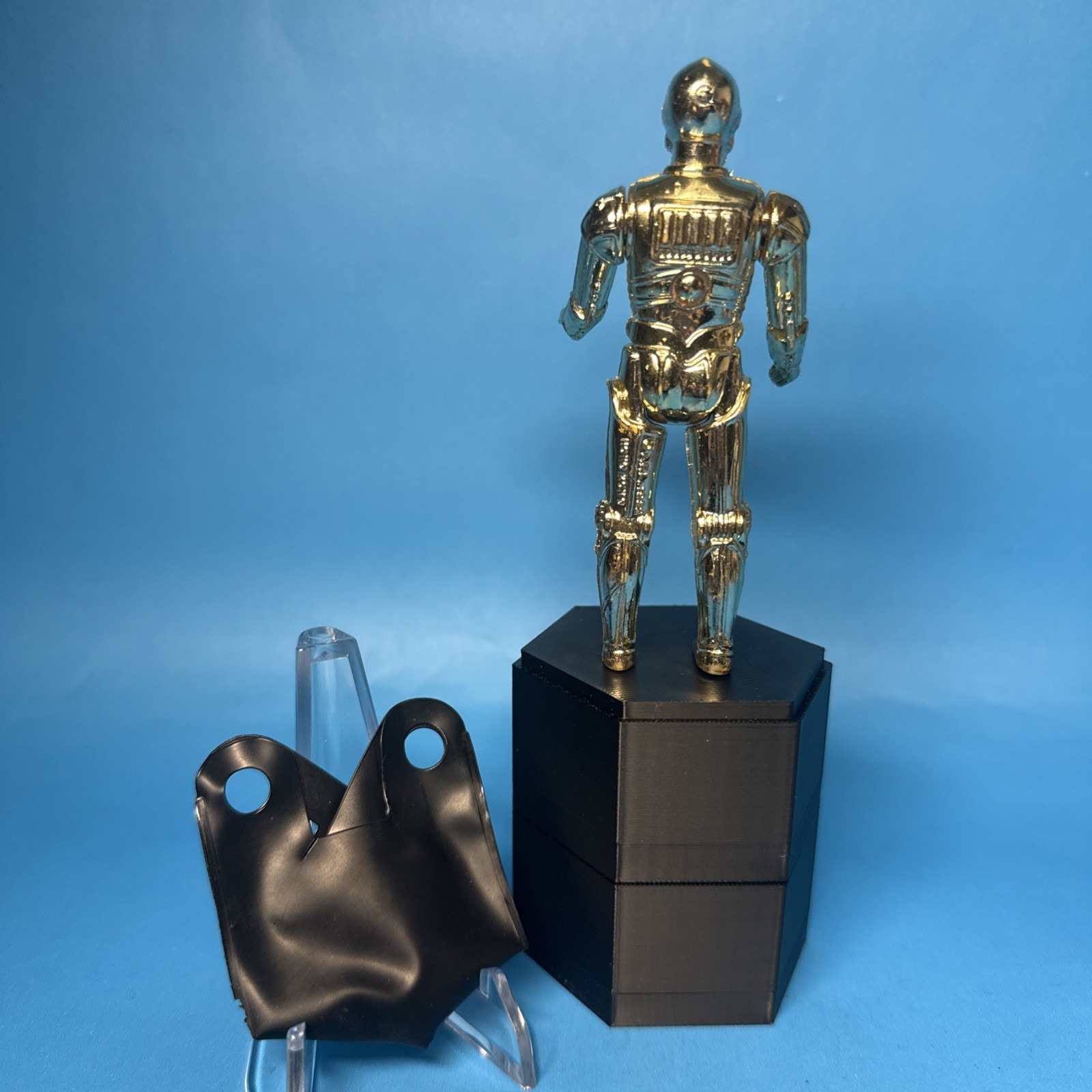 C-3PO (See-Threepio)  with removable limbs sold