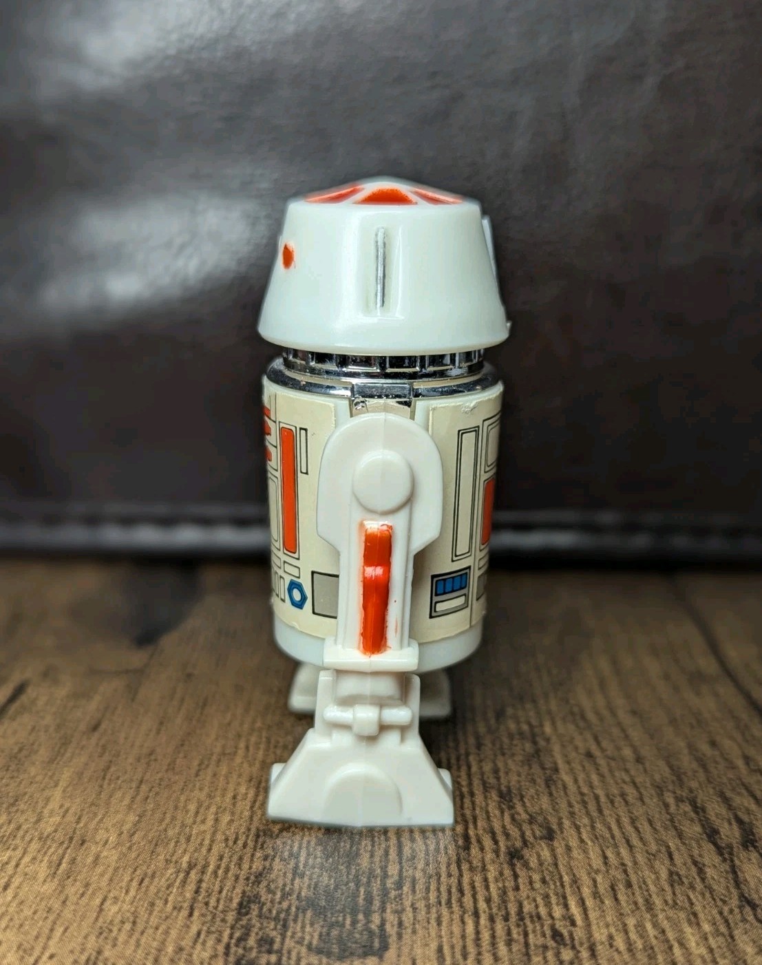 R5-D4 (Arfive-Defour) sold