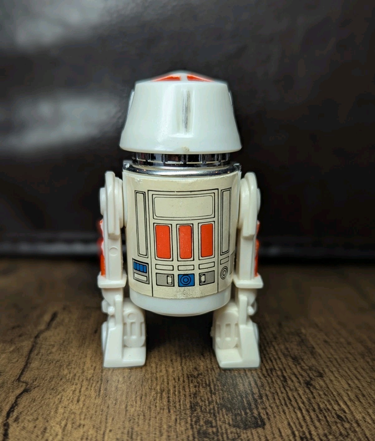 R5-D4 (Arfive-Defour) sold