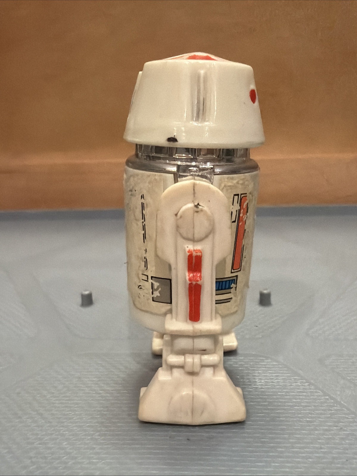R5-D4 (Arfive-Defour) sold