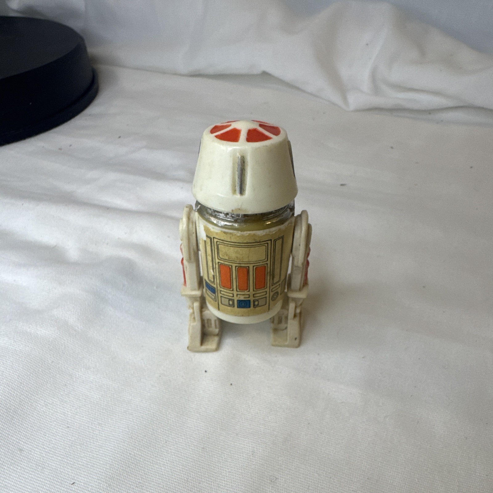 R5-D4 (Arfive-Defour) sold