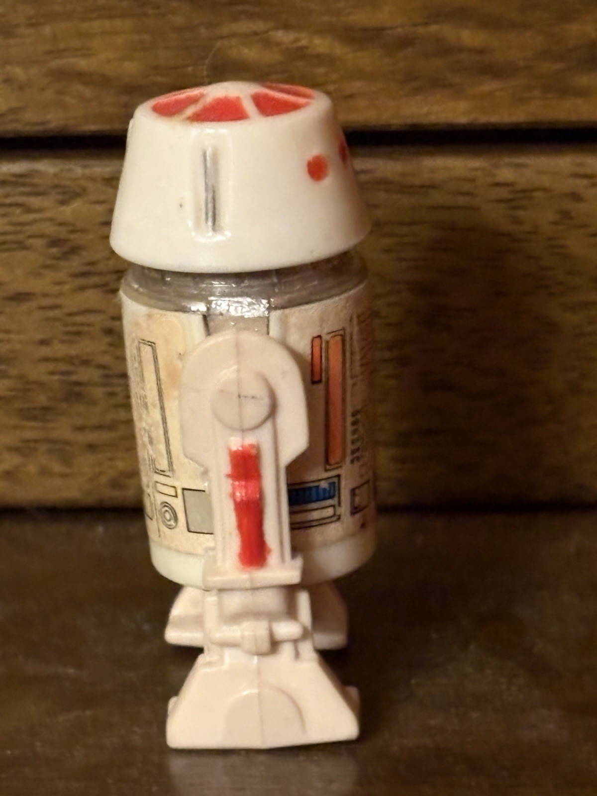 R5-D4 (Arfive-Defour) sold