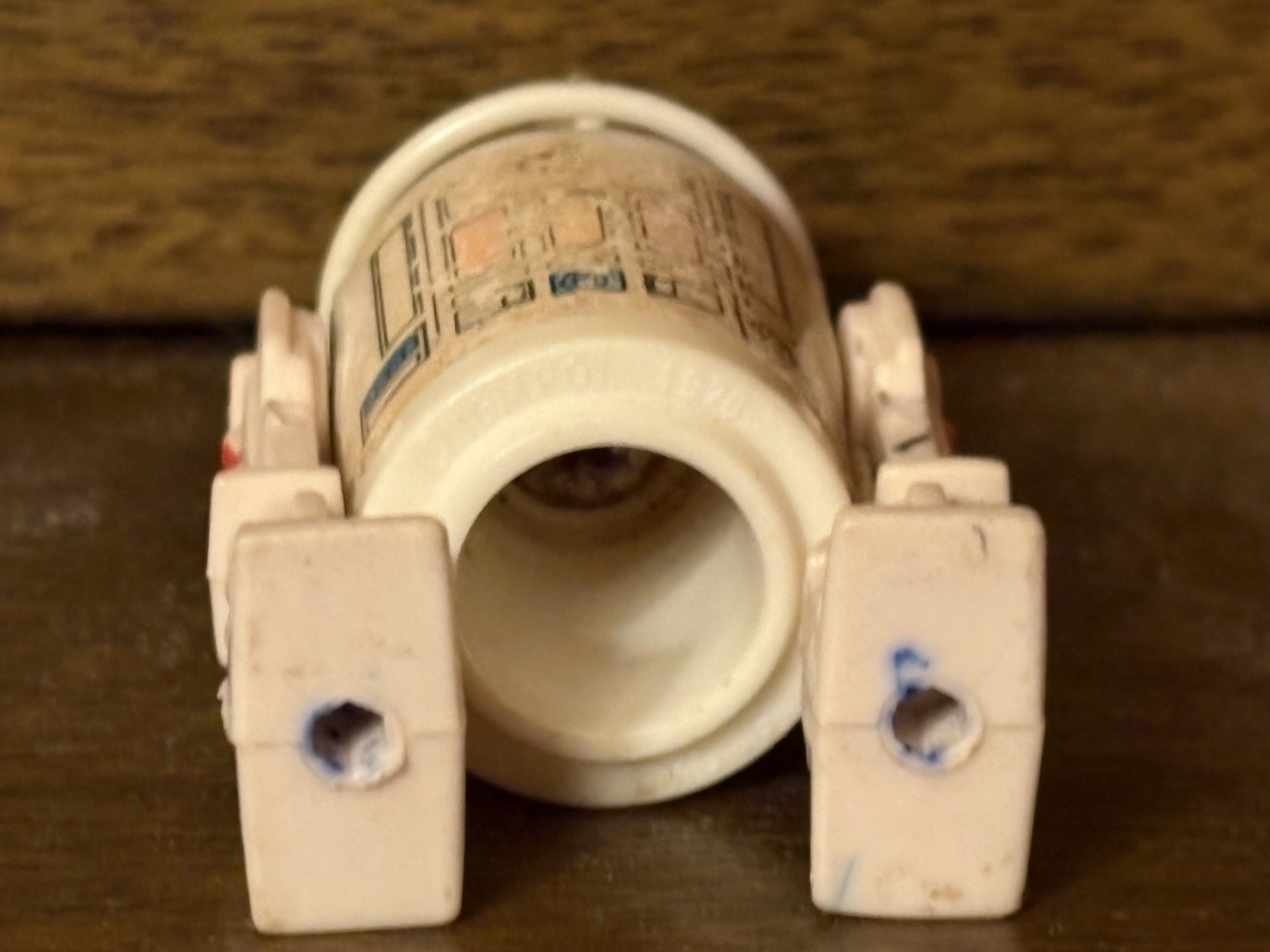 R5-D4 (Arfive-Defour) sold