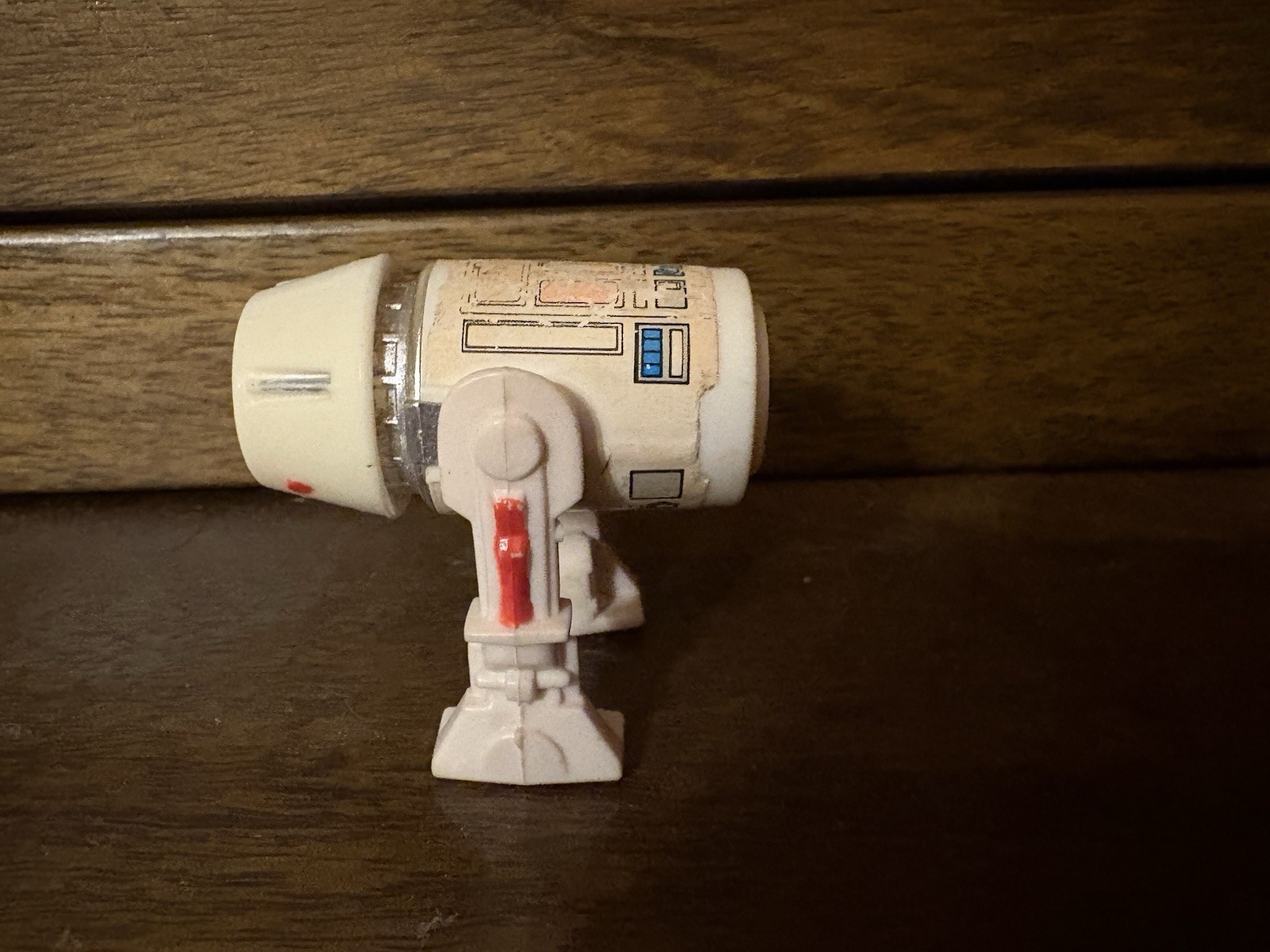 R5-D4 (Arfive-Defour) sold